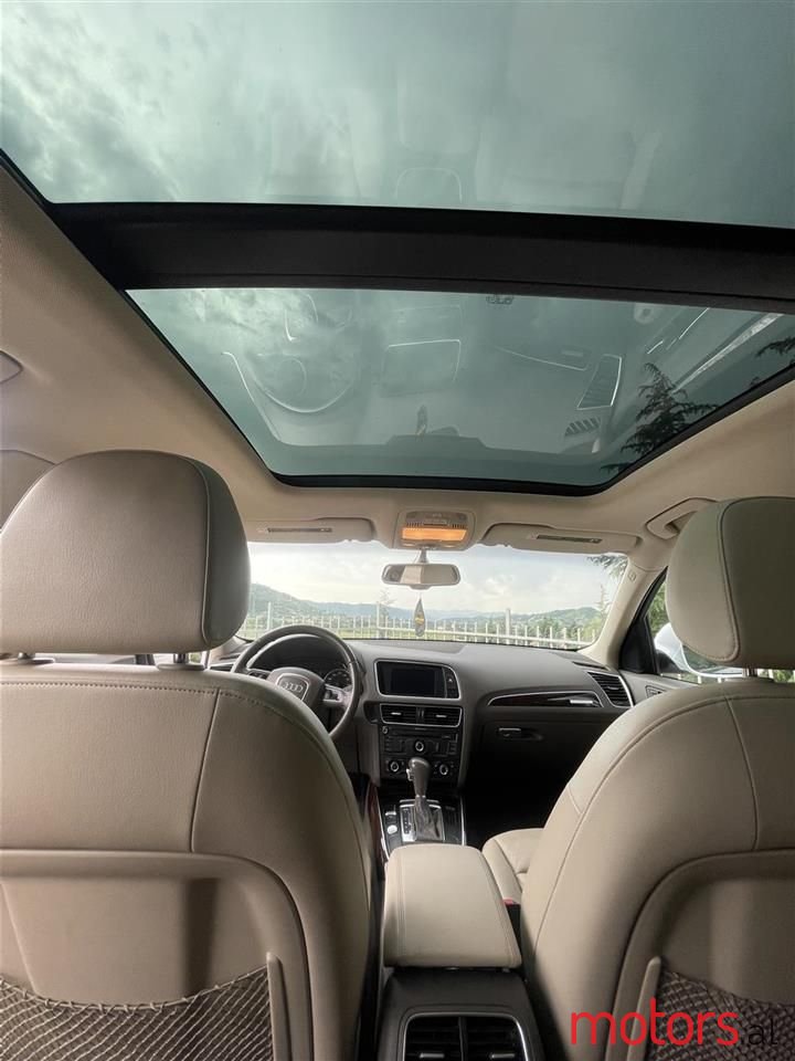 2012' Audi Q5 photo #4