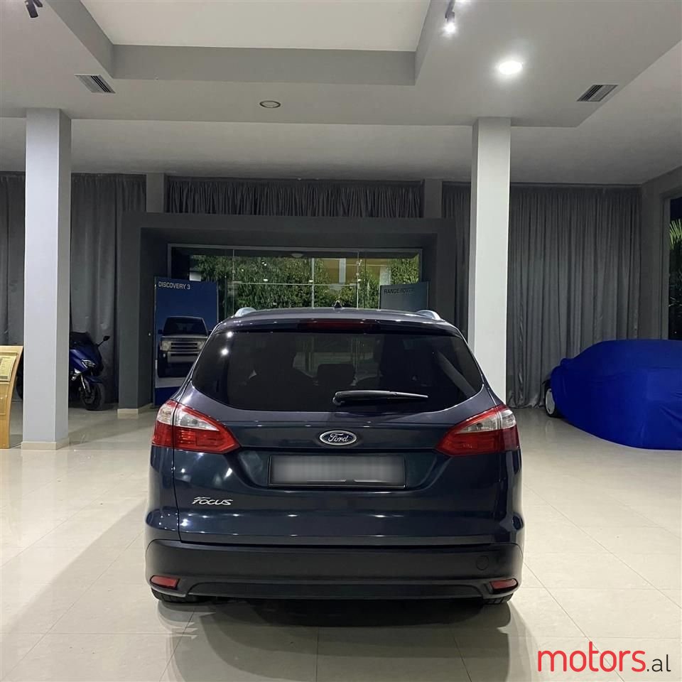 2011' Ford Focus photo #6