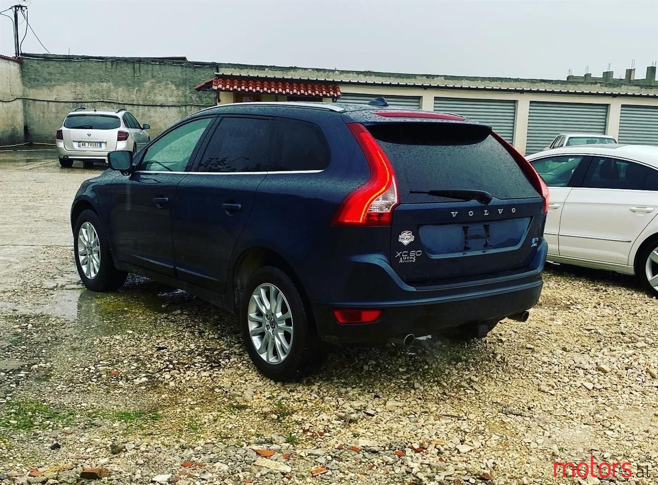 2010' Volvo Xc 60 photo #3