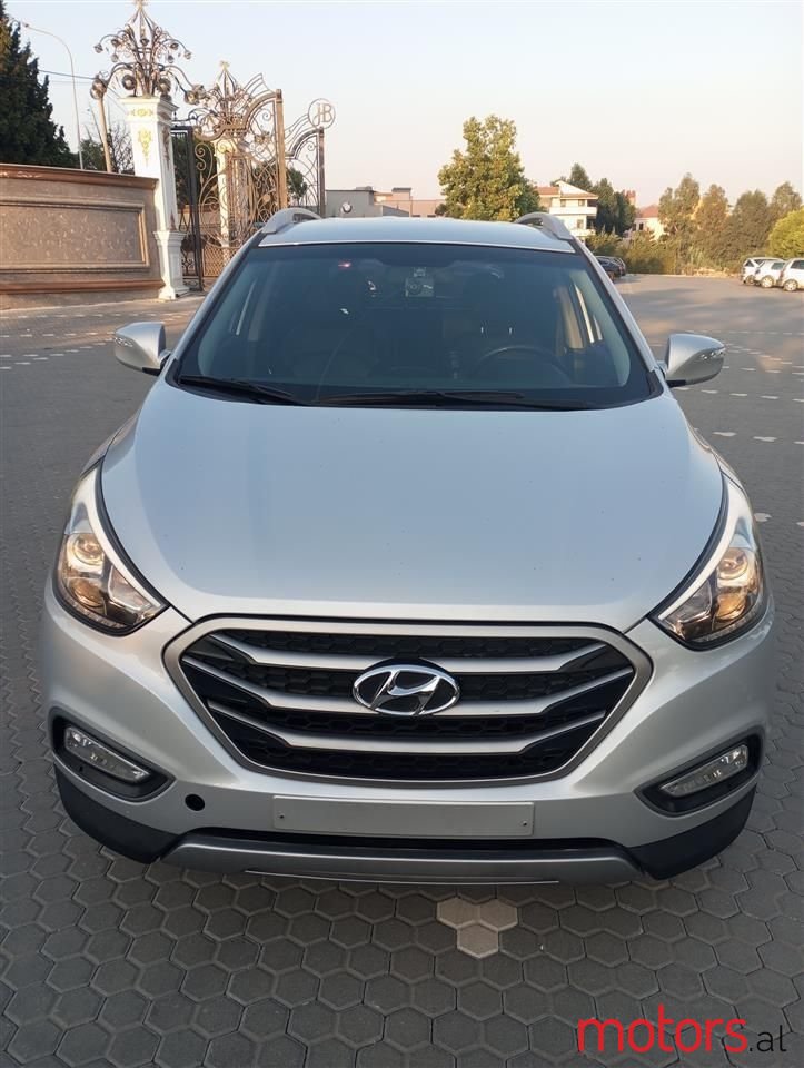 2015' Hyundai Tucson photo #2