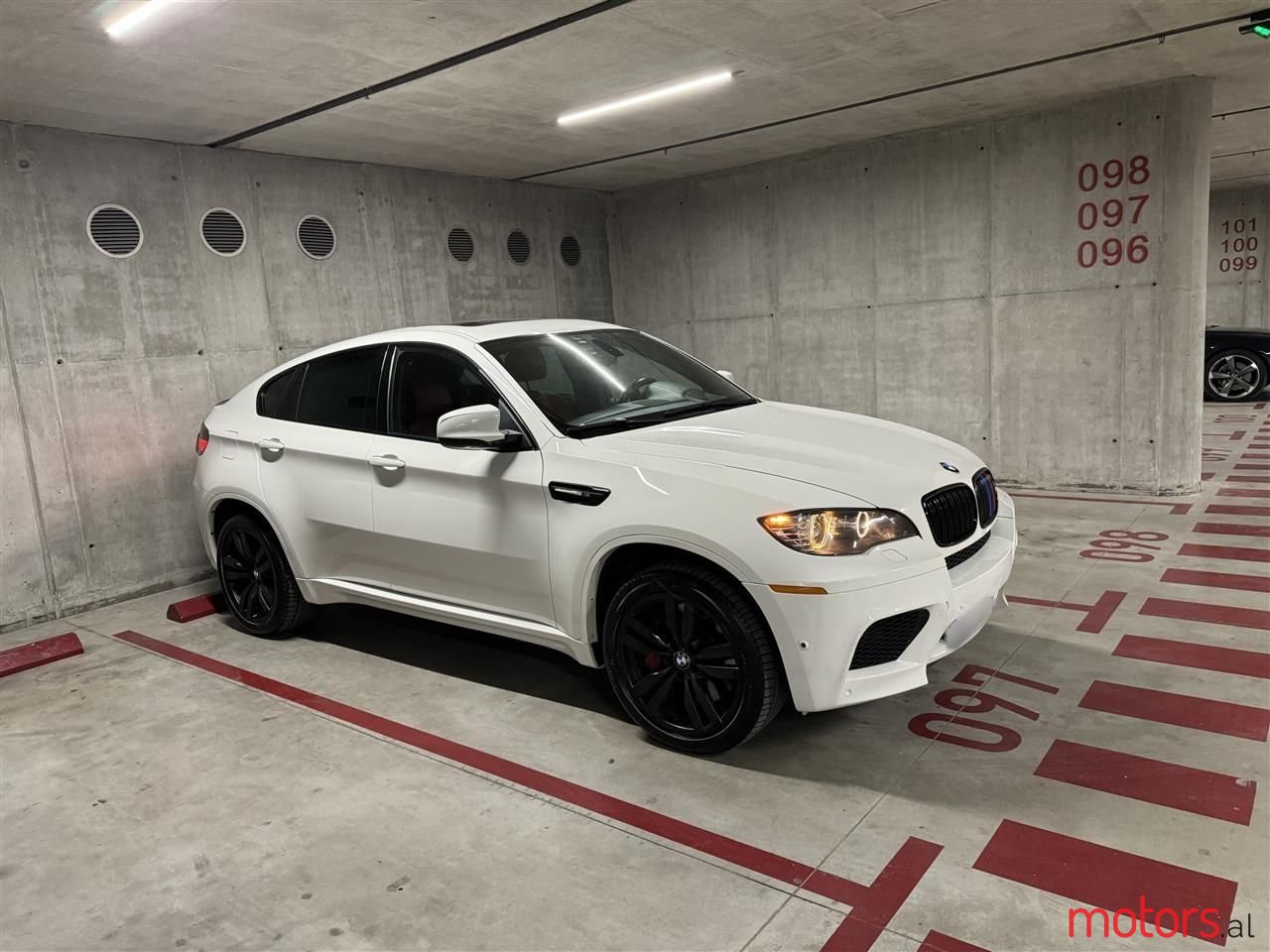 2012' BMW X6 photo #4