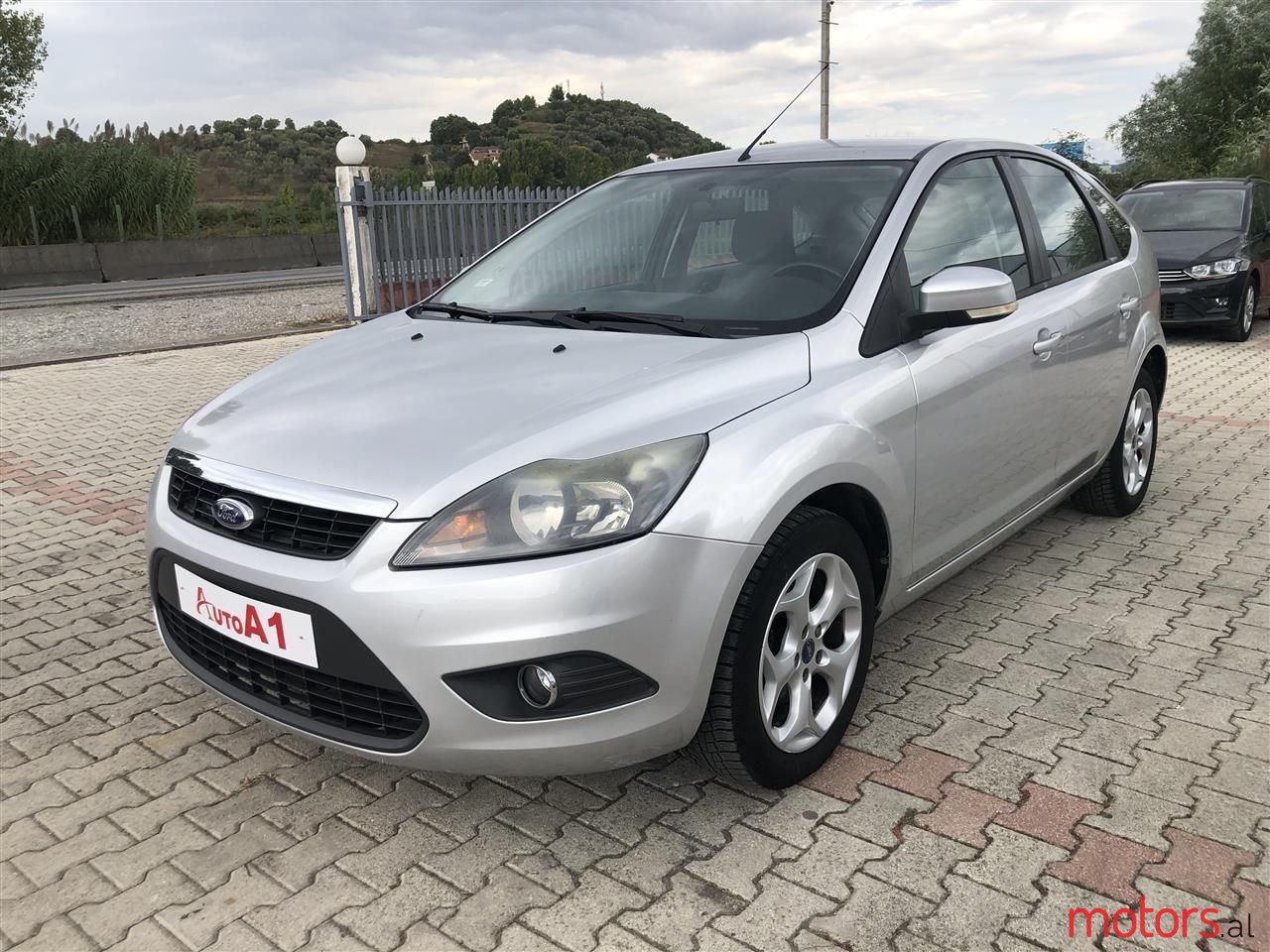 2010' Ford Focus photo #1