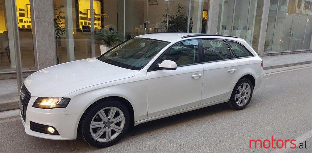 2010' Audi A4 photo #1