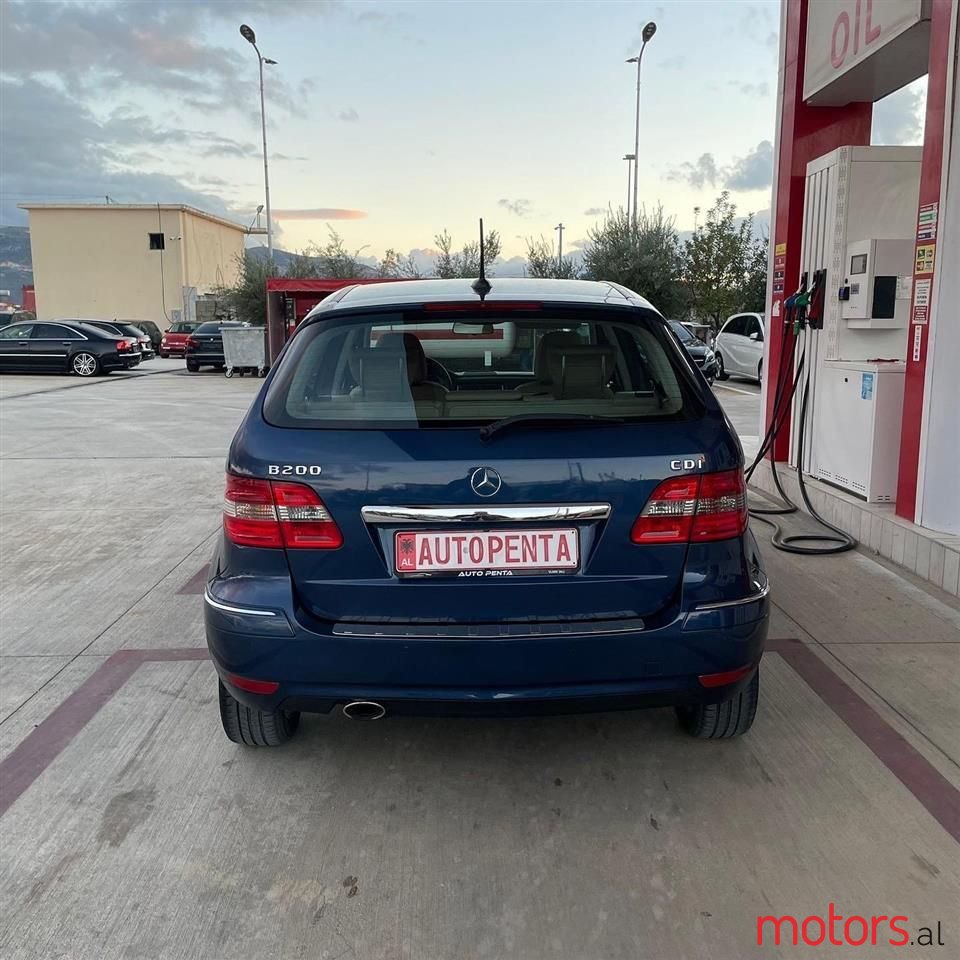 2009' Mercedes-Benz B 200 photo #5