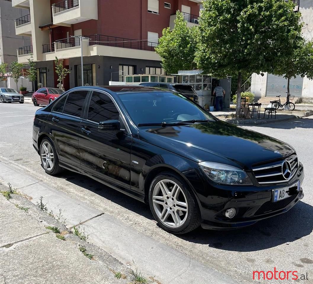 2011' Mercedes-Benz C 200 photo #1