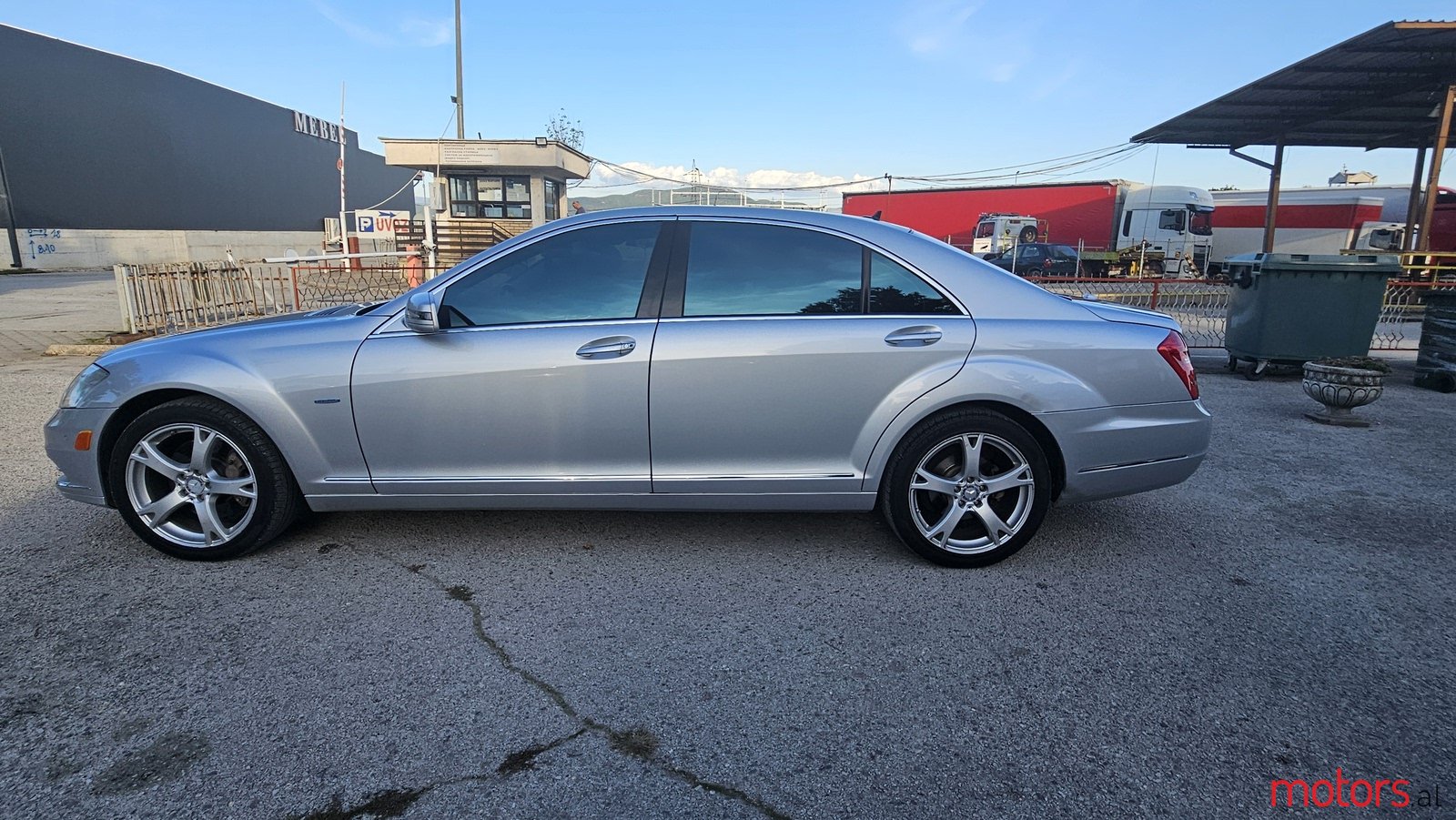 2012' Mercedes-Benz S 350 4Matic Bluetec photo #2