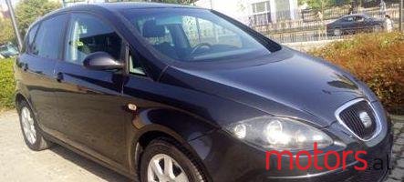 2004' SEAT Altea photo #2