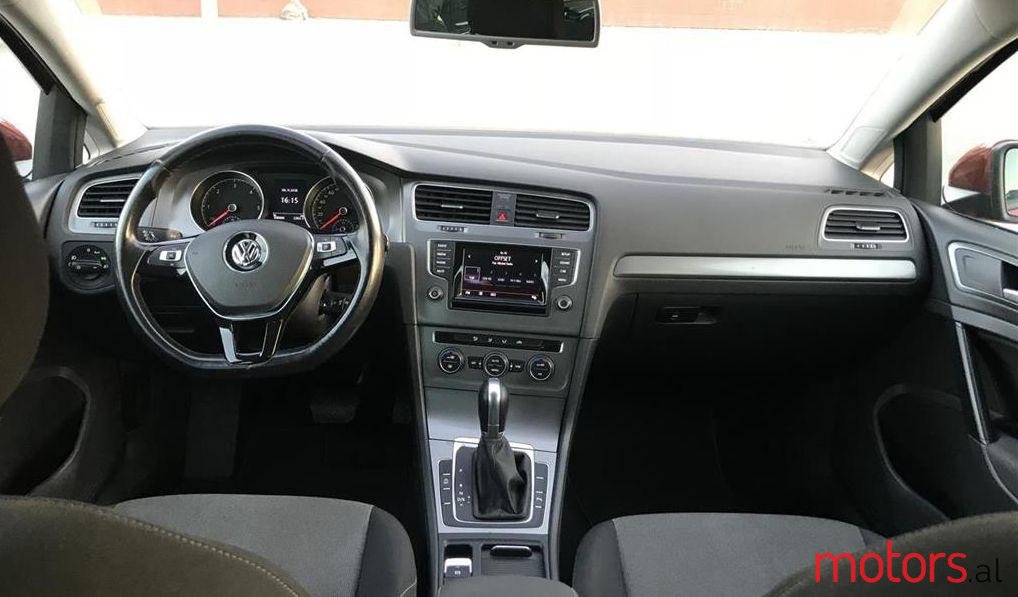 2014' Volkswagen Golf photo #4