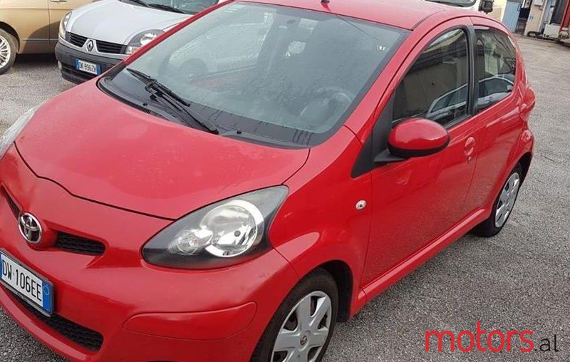 2009' Toyota Aygo photo #1