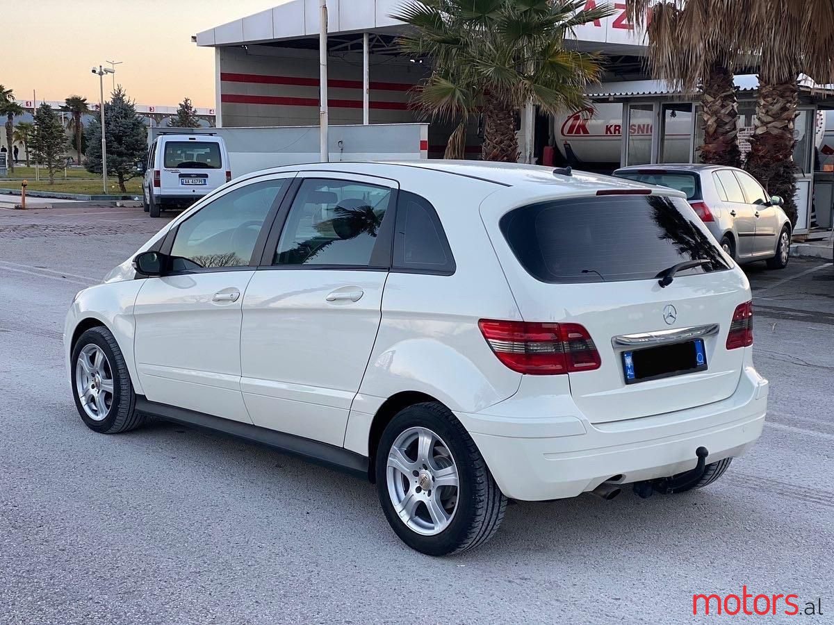 2006' Mercedes-Benz B 180 photo #2