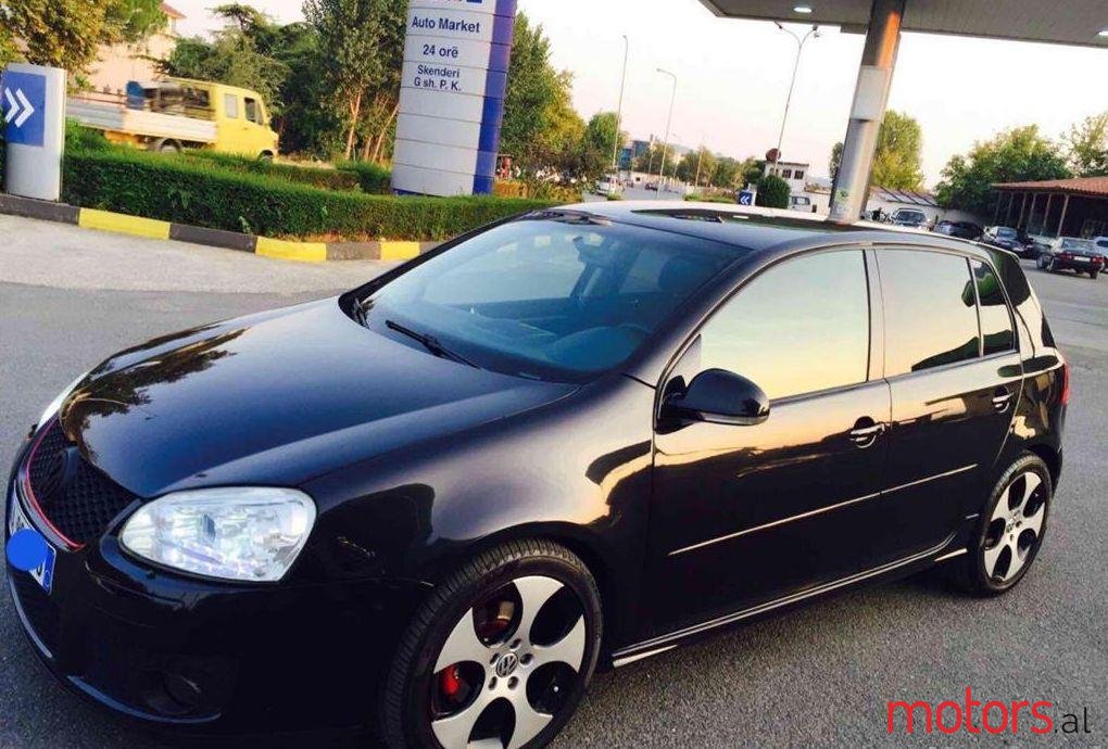 2006' Volkswagen Golf photo #1