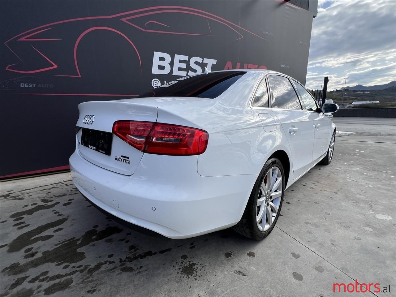 2013' Audi A4 photo #4