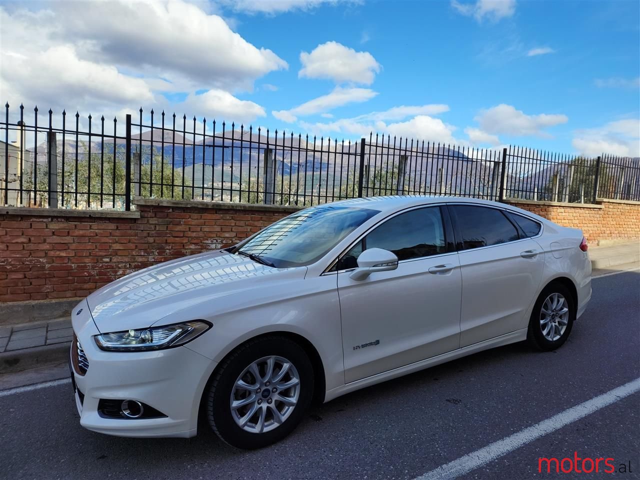 2016' Ford Mondeo photo #1