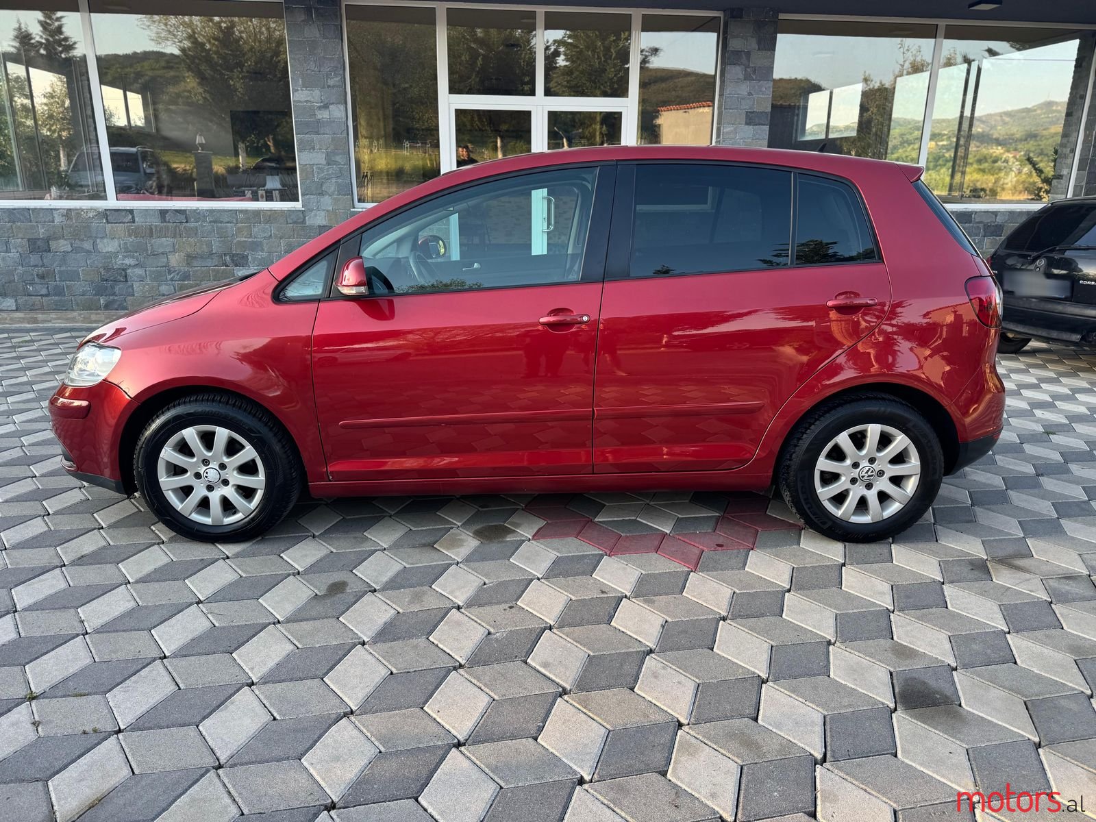 2005' Volkswagen Golf Plus photo #1