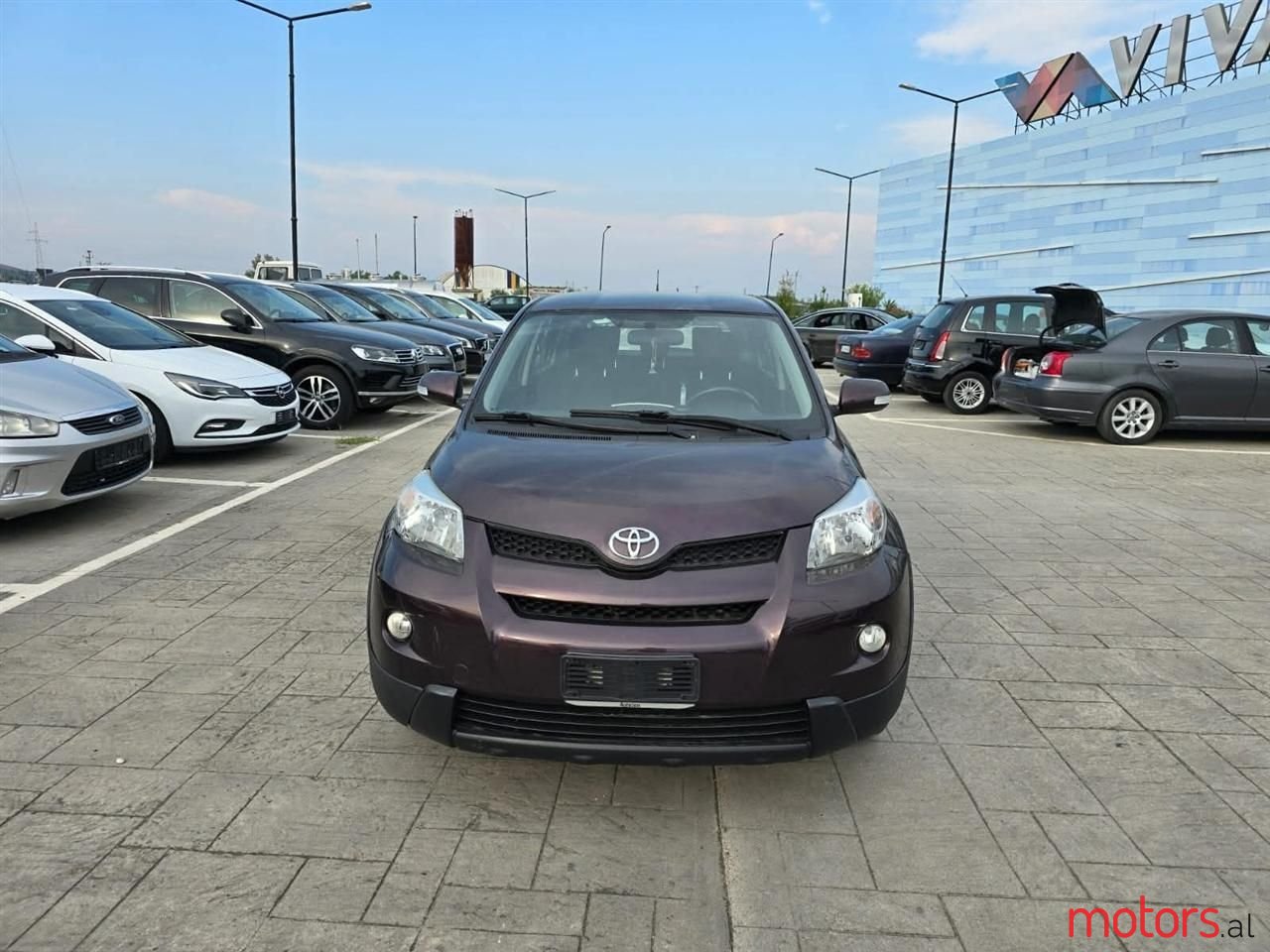 2009' Toyota Urban Cruiser photo #2