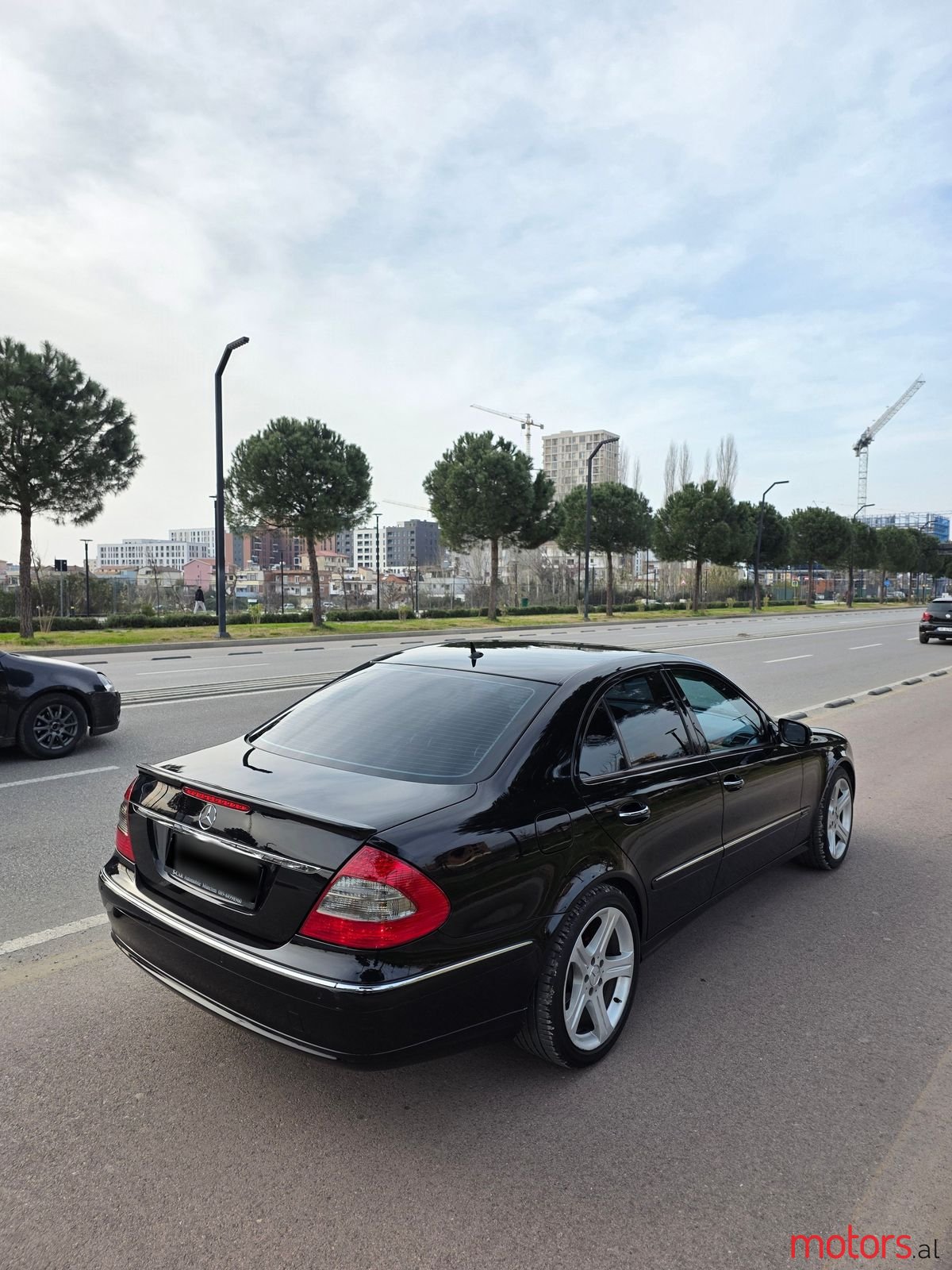 2008' Mercedes-Benz E 220 photo #5