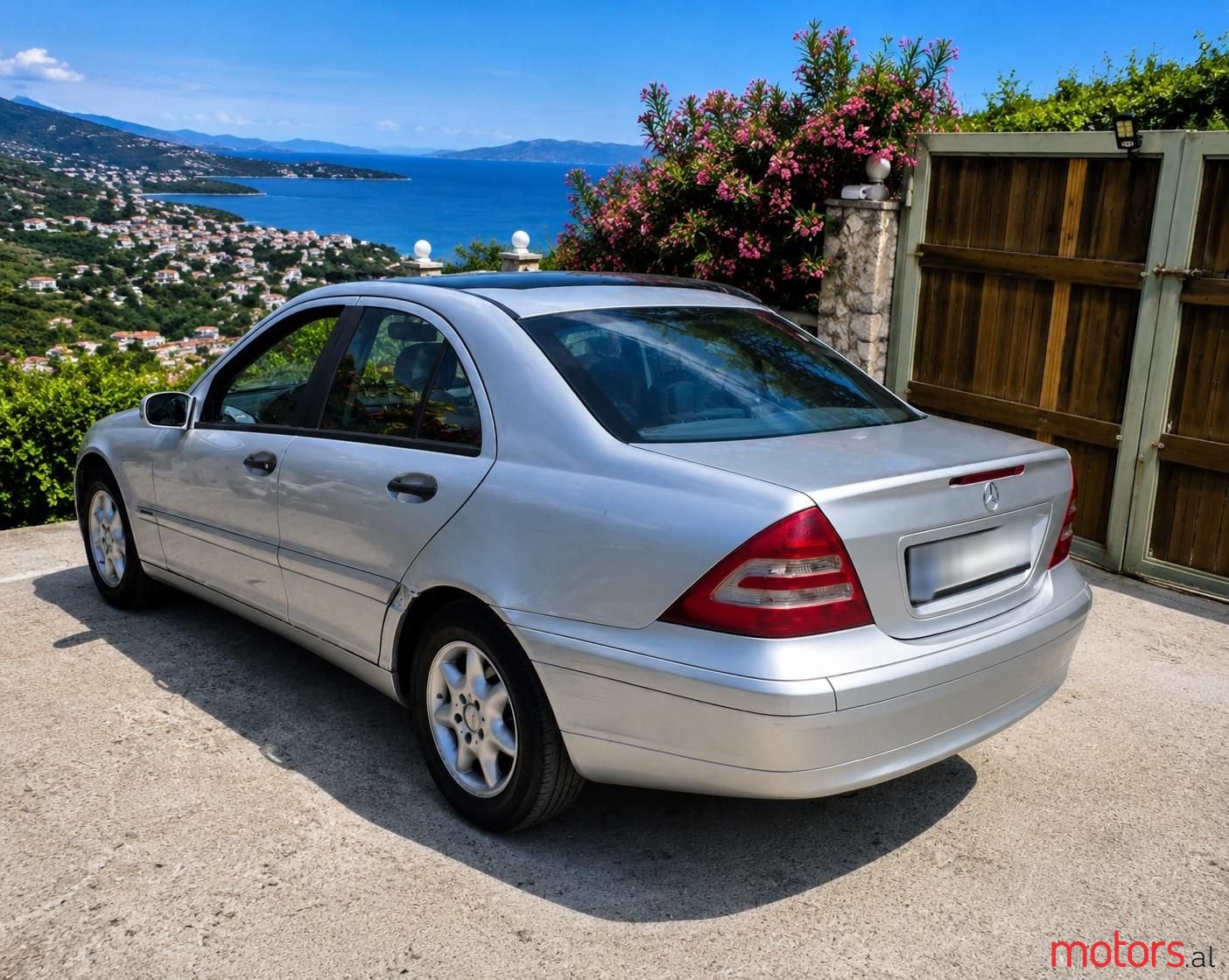 2002' Mercedes-Benz C 180 photo #4