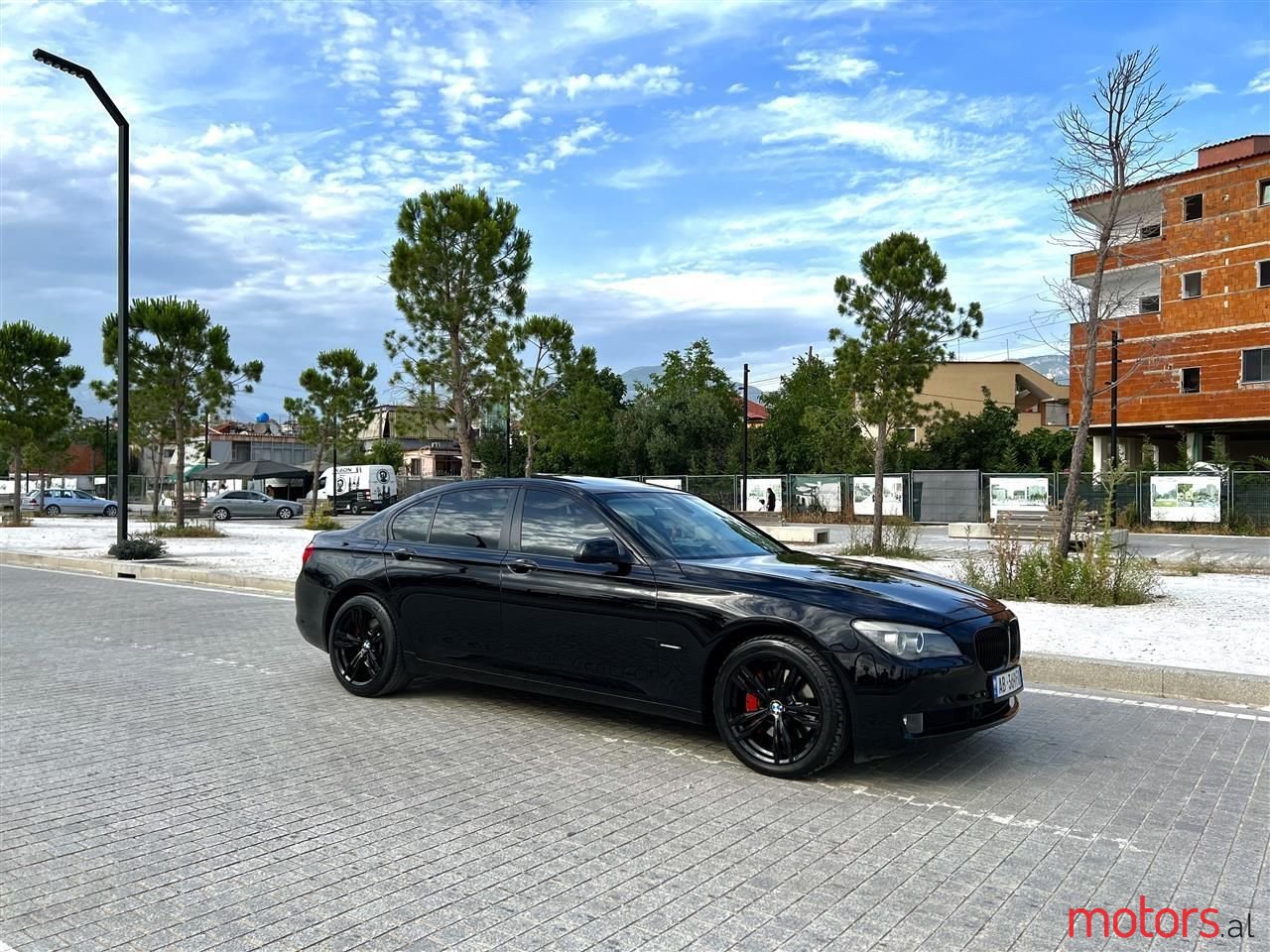 2010' BMW 730 photo #2