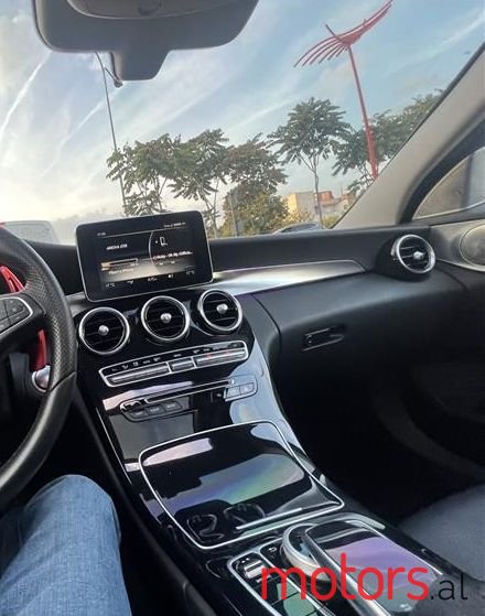 2017' Mercedes-Benz C 220 photo #2