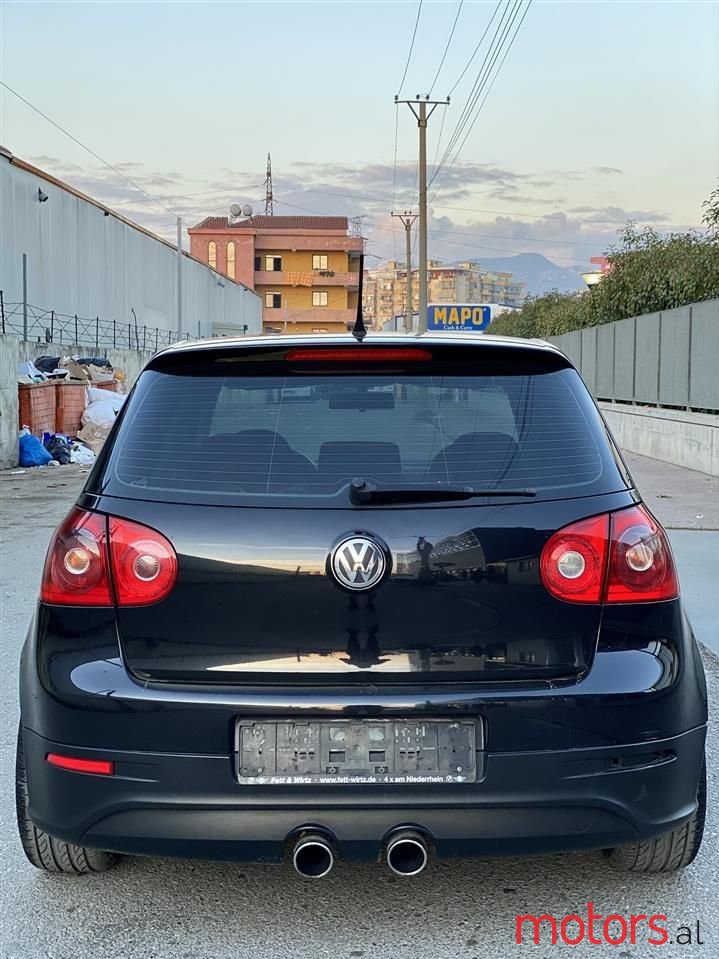 2007' Volkswagen Golf photo #6