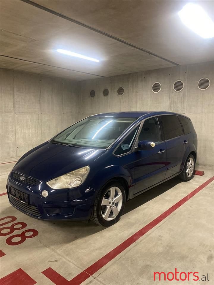 2009' Ford S-Max photo #5