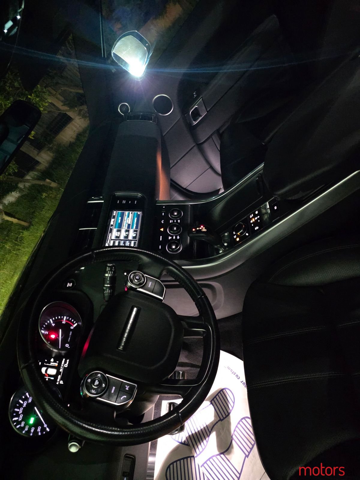 2014' Land Rover Range Rover Sport photo #2