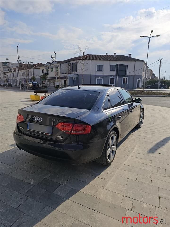 2010' Audi A4 photo #2