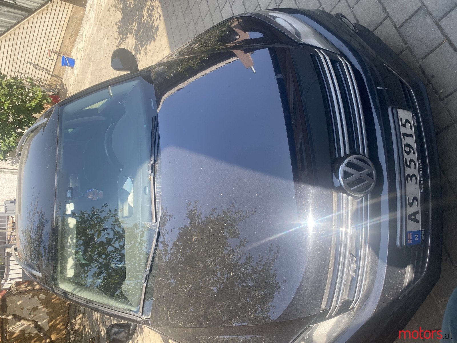 2013' Volkswagen Tiguan R-Line photo #1