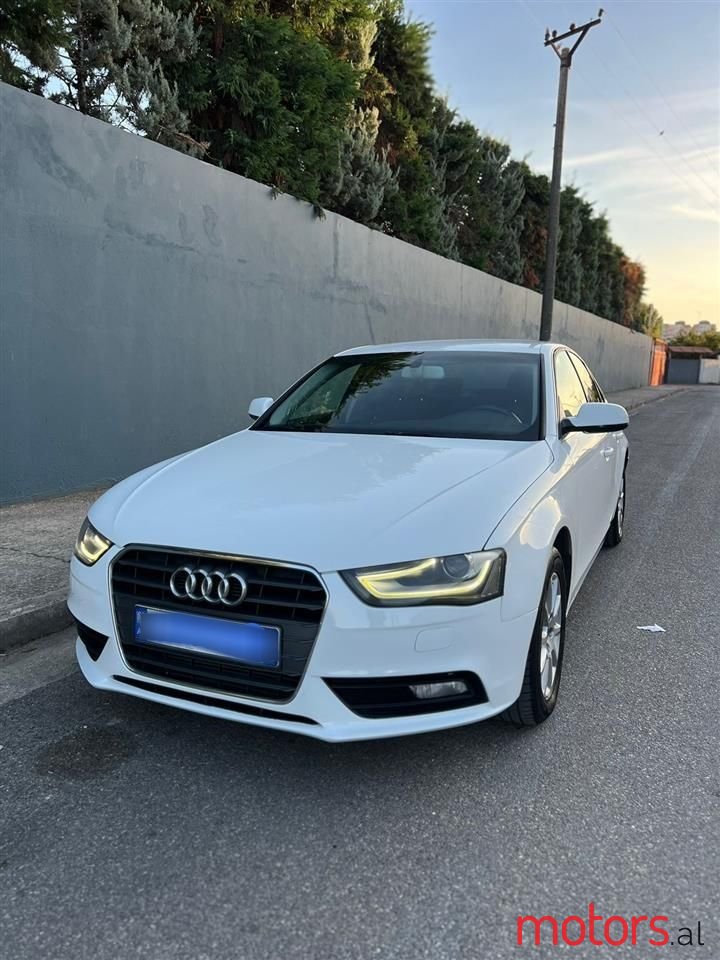 2013' Audi A4 photo #2