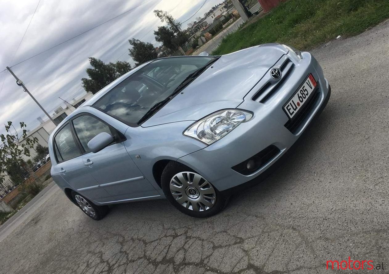 2007' Toyota Corolla photo #1