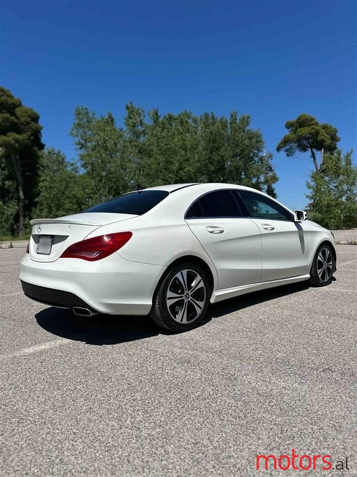 2014' Mercedes-Benz CLA 250 photo #4