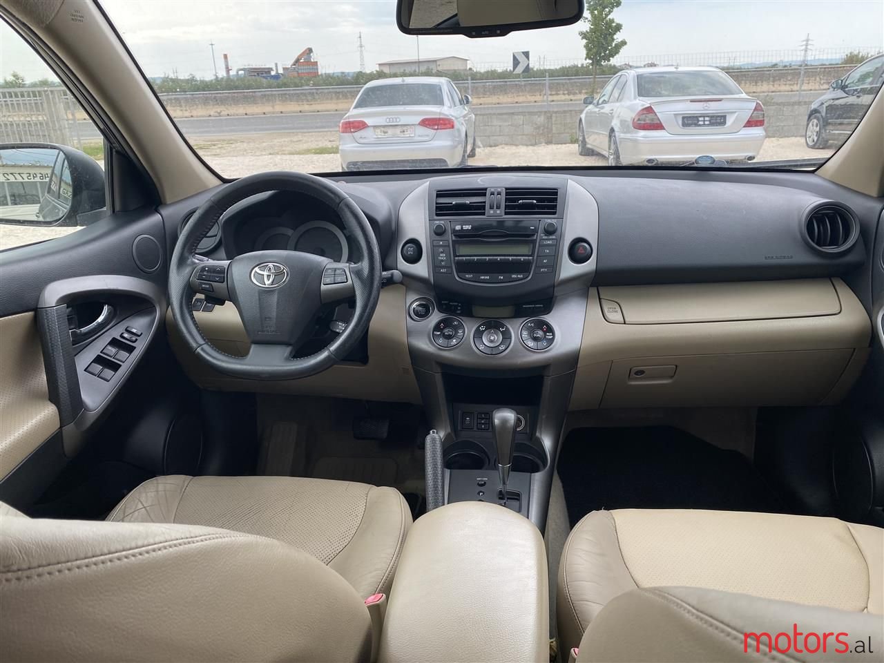 2009' Toyota RAV4 photo #3