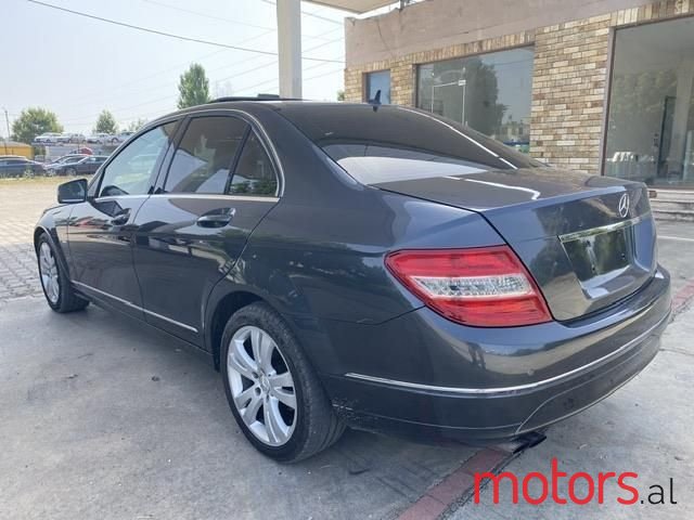 2010' Mercedes-Benz C 220 photo #6