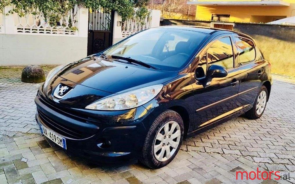 2007' Peugeot 207 photo #1