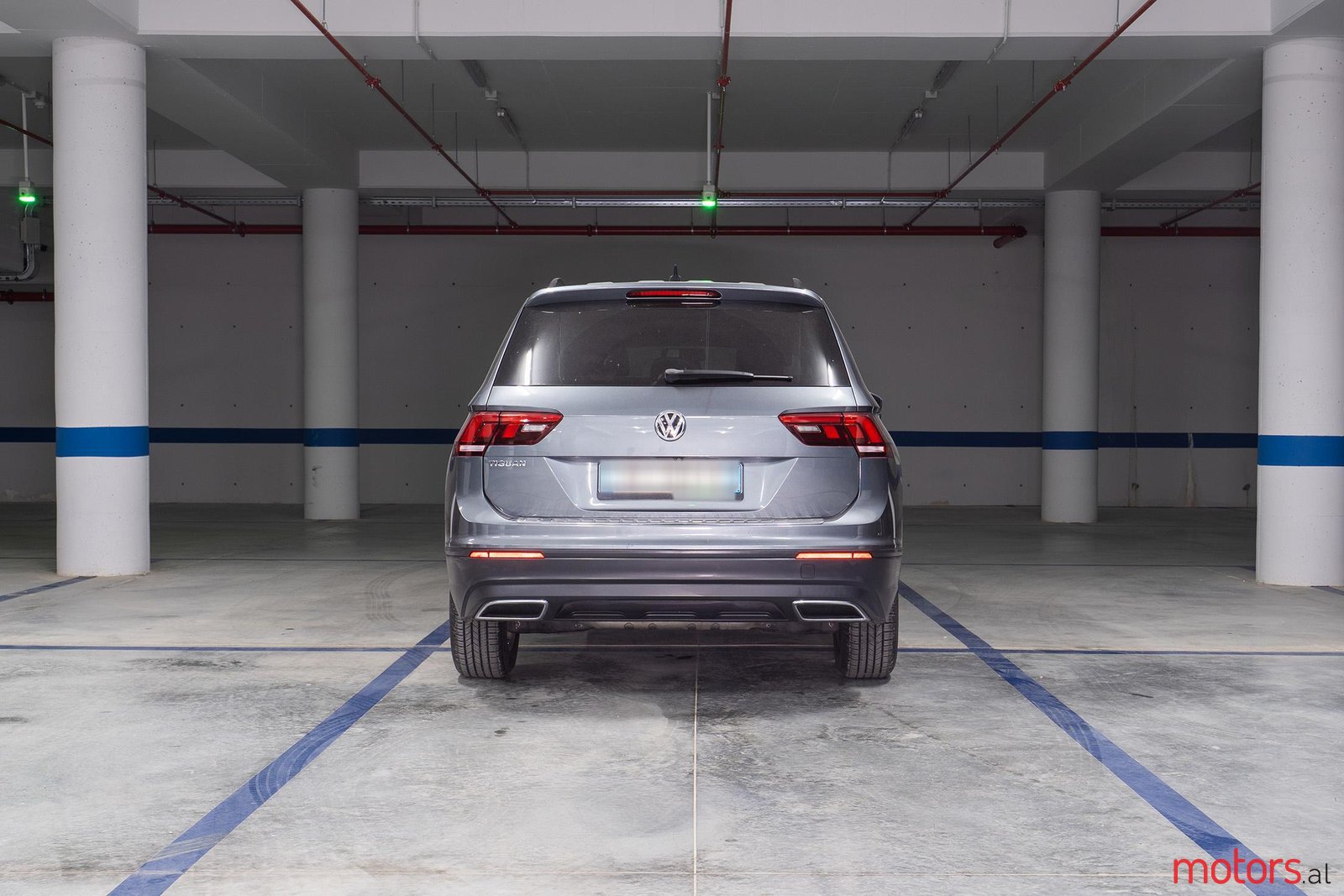 2020' Volkswagen Tiguan S photo #3