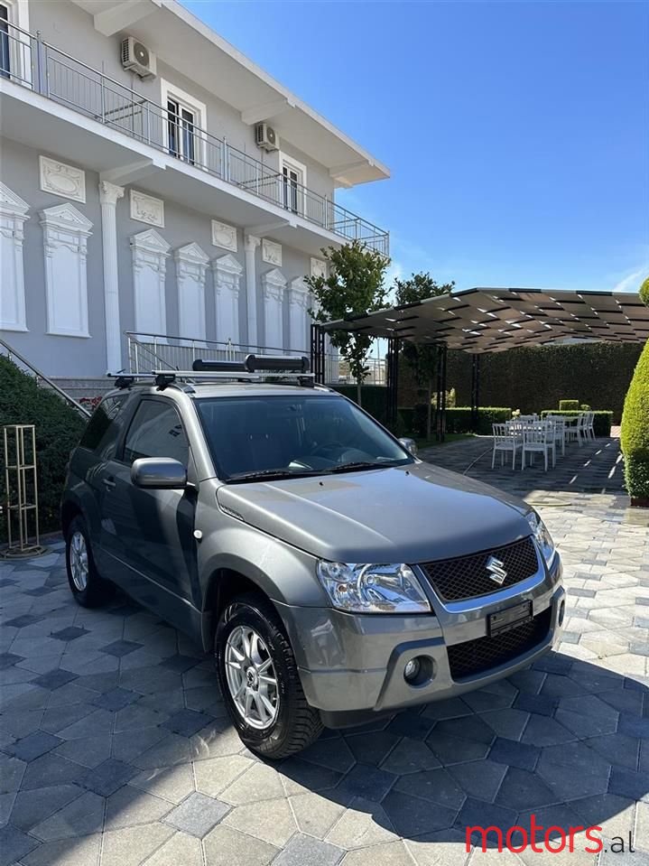 2008' Suzuki Grand Vitara photo #6