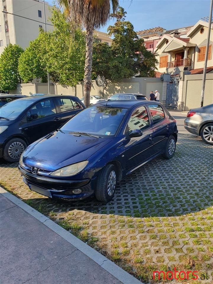 2001' Peugeot 206 photo #2