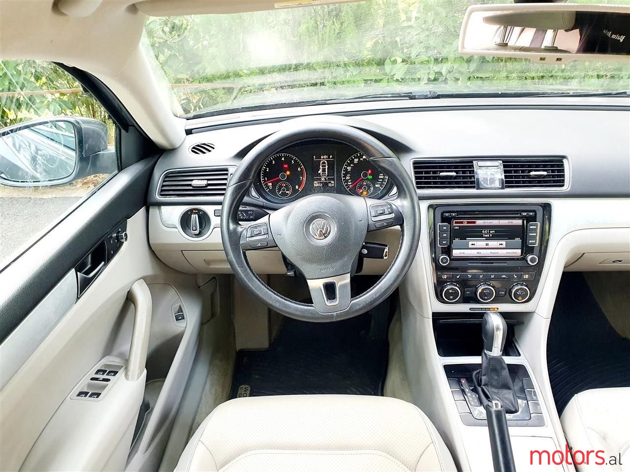 2014' Volkswagen Passat photo #4