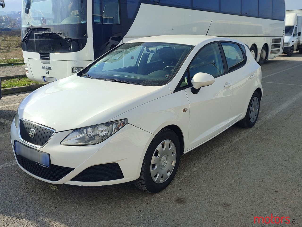 2010' SEAT Ibiza photo #1