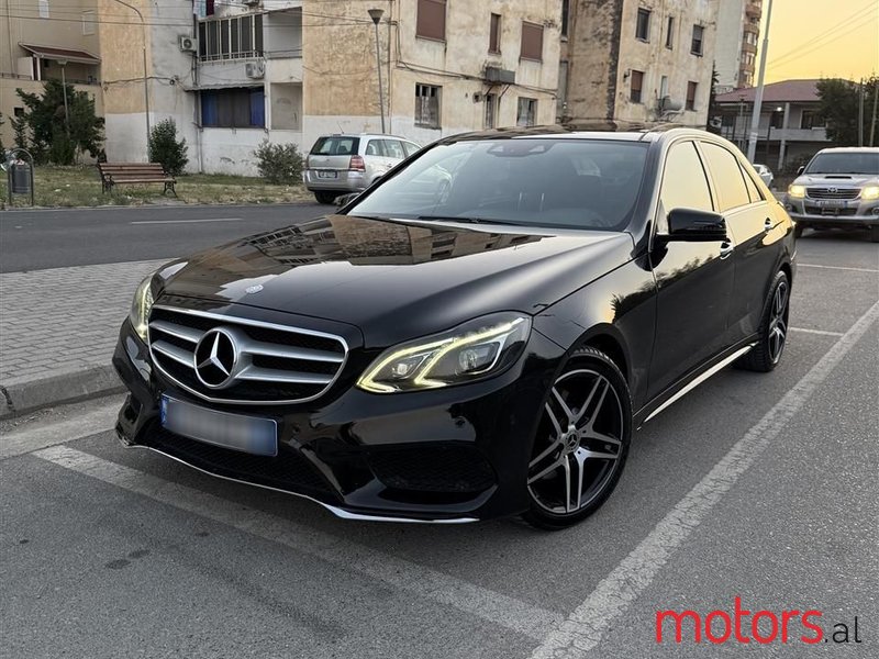 2015' Mercedes-Benz E 250 photo #3