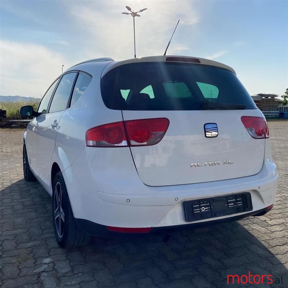 2011' SEAT Altea photo #4