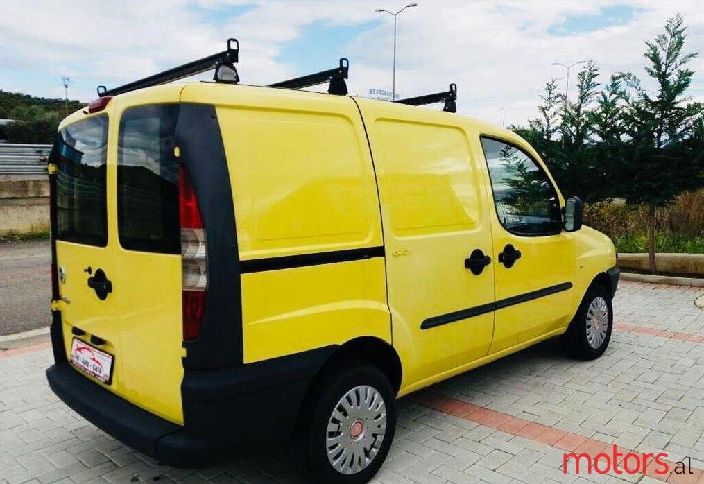 2004' Fiat Doblo photo #1
