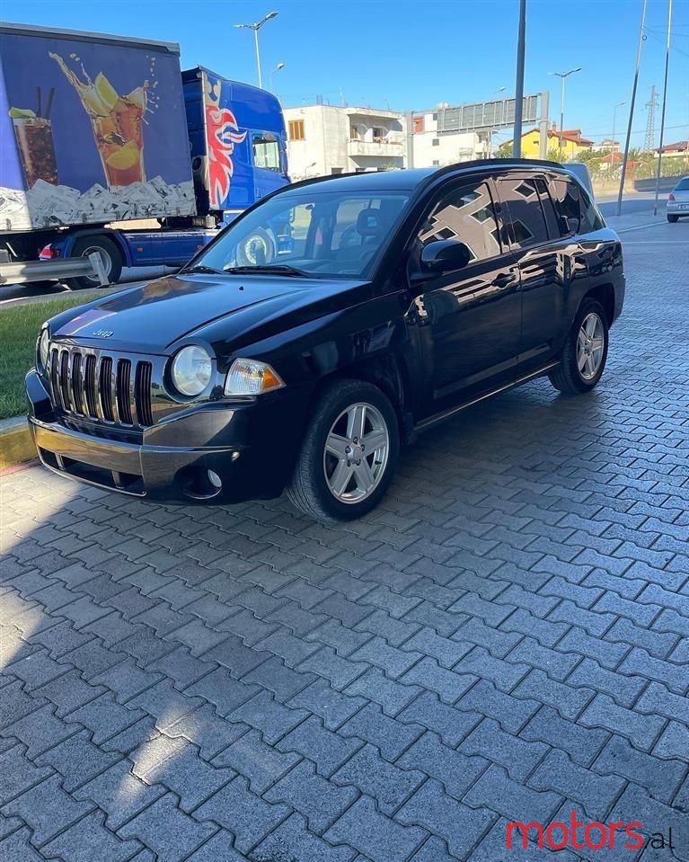 2008' Jeep Compass photo #4