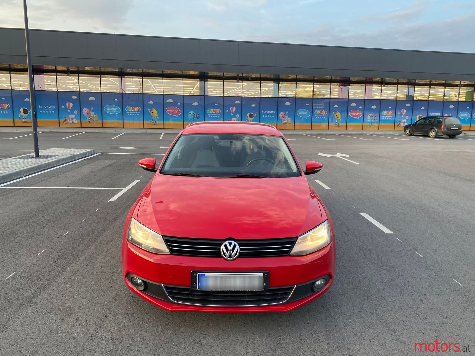 2011' Volkswagen Jetta photo #5