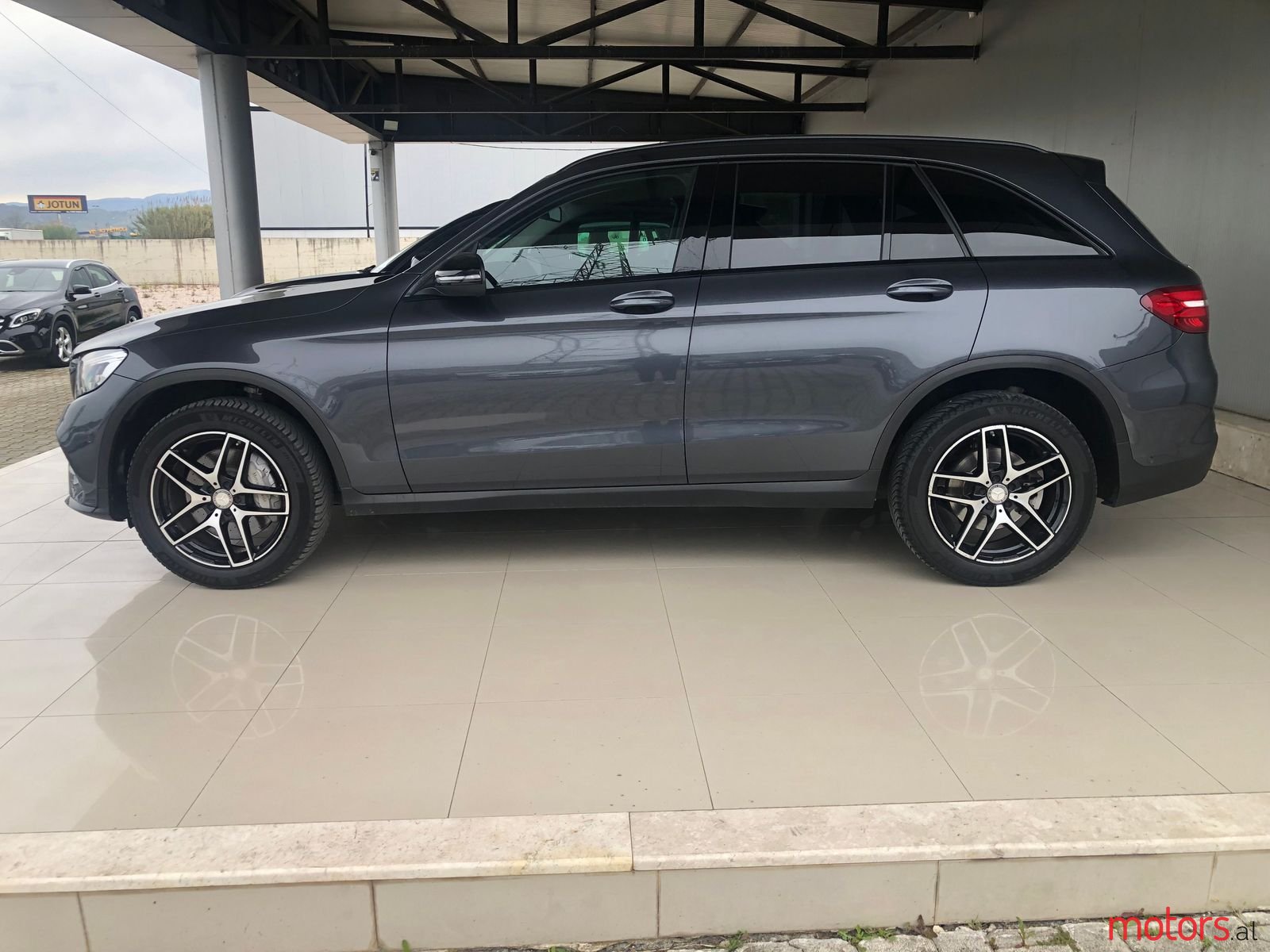 2016' Mercedes-Benz CLC 250 photo #2