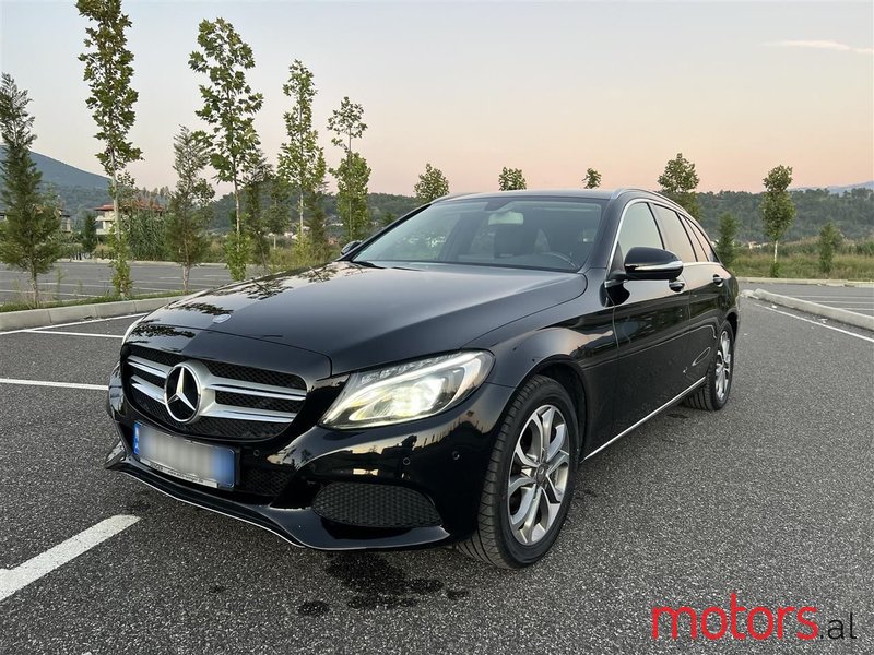 2015' Mercedes-Benz C 220 photo #1