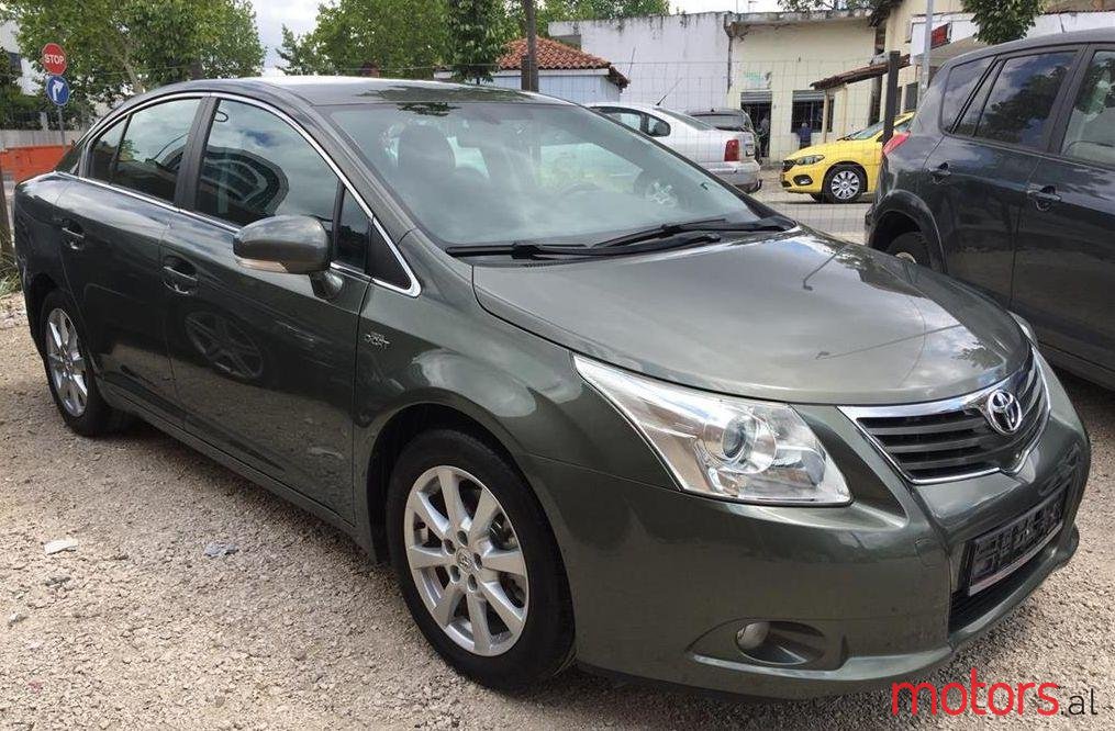 2009' Toyota Corolla photo #1