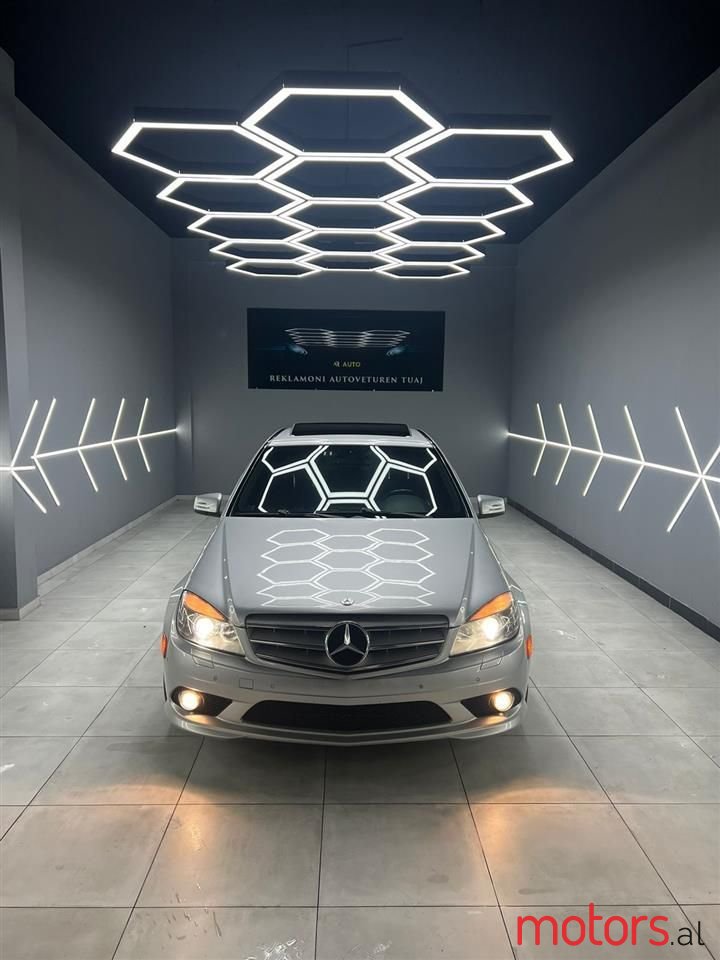 2010' Mercedes-Benz C 300 photo #1