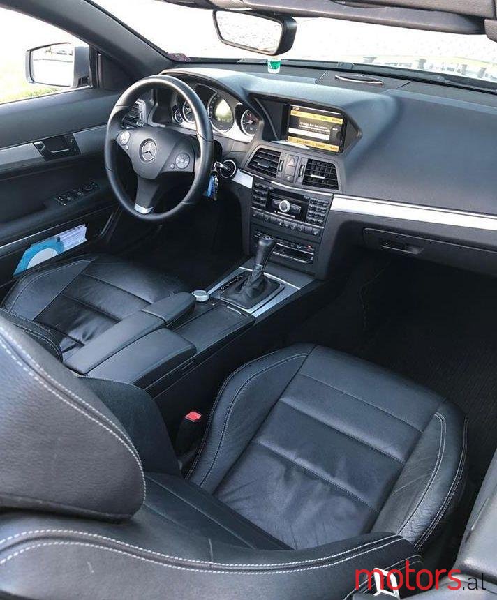 2010' Mercedes-Benz E 350 photo #2