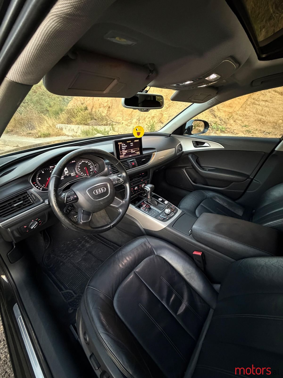 2012' Audi A6 photo #6